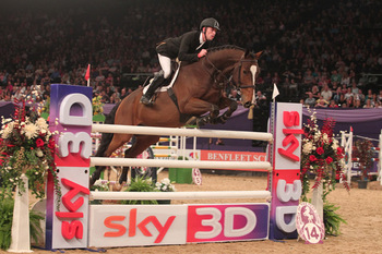 OLYMPIC GOLD MEDALLIST SCOTT BRASH TO COMPETE AT HORSE OF THE YEAR SHOW 2012  